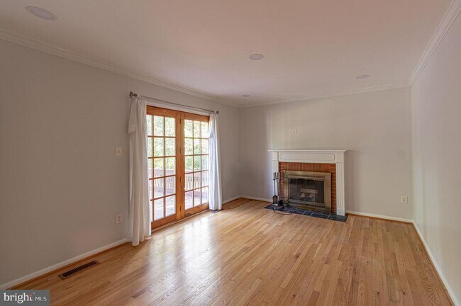 Building Photo - 7884 Godolphin Dr