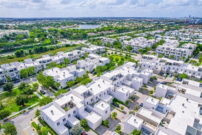 Building Photo - 10445 NW 66th St