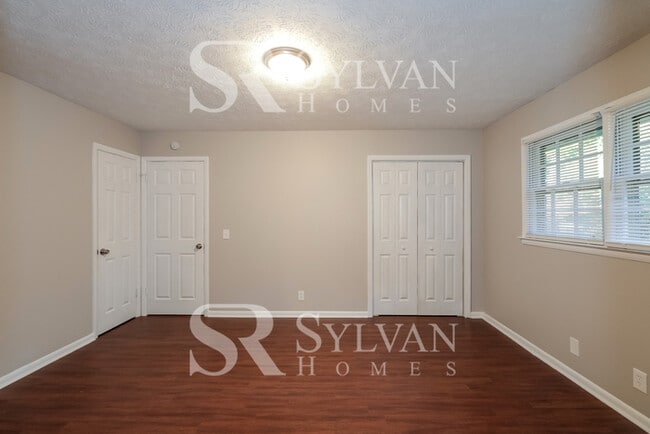 Building Photo - Coming HOME never felt so good!