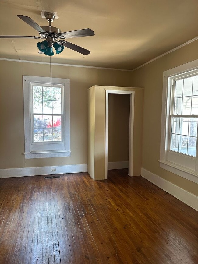 Building Photo - Rent NOW! Charming and spacious historic home in Porterdale Village featuring three bedrooms, two...