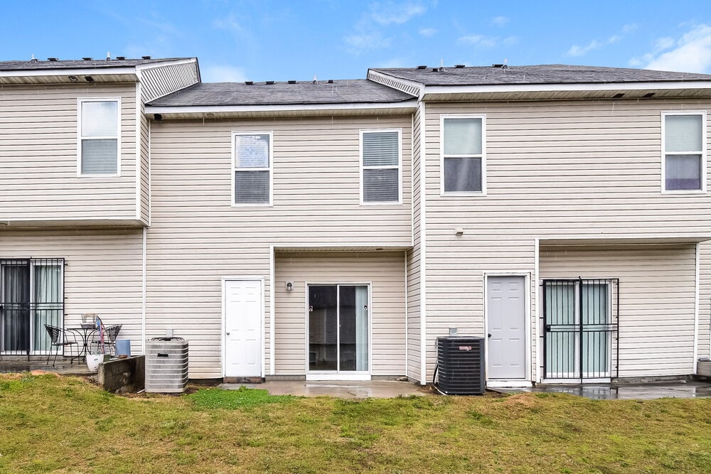 Building Photo - 2285 Bigwood Trl