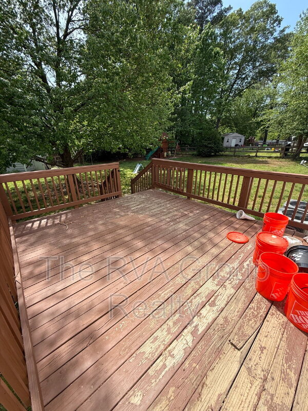 Building Photo - 10075 Aragon Dr