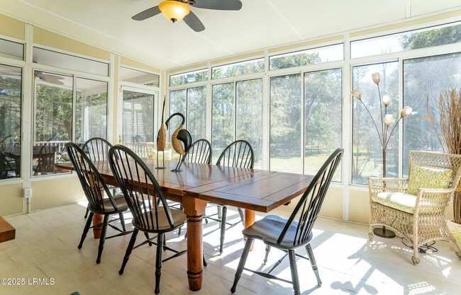 Building Photo - 80 Sea Pines Dr