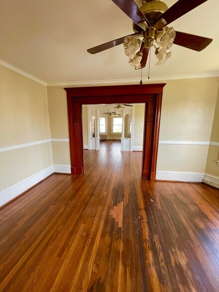 Building Photo - 250 Central Ave