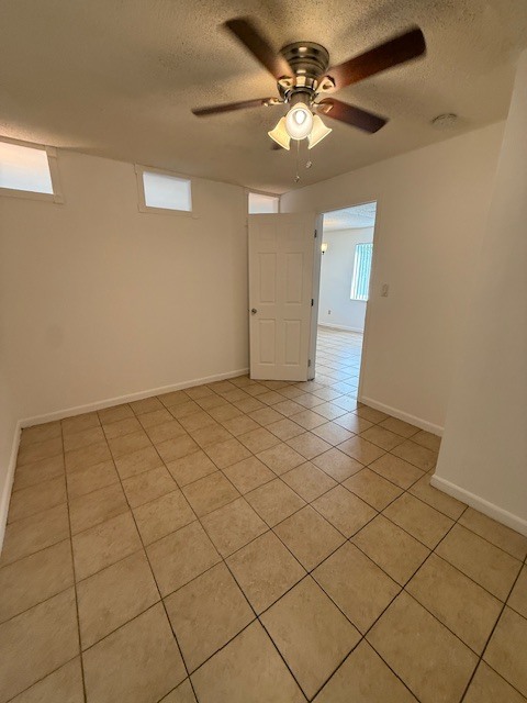 Building Photo - 5972