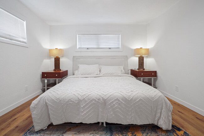 Building Photo - 6050 E Alameda Ave