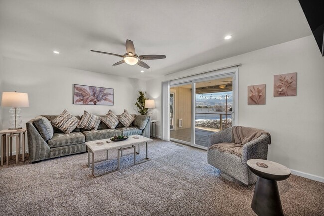 Building Photo - FULLY FURNISHED MOUNTAIN VIEW RETREAT with HOT TUB, RV PARKING & NO HOA
