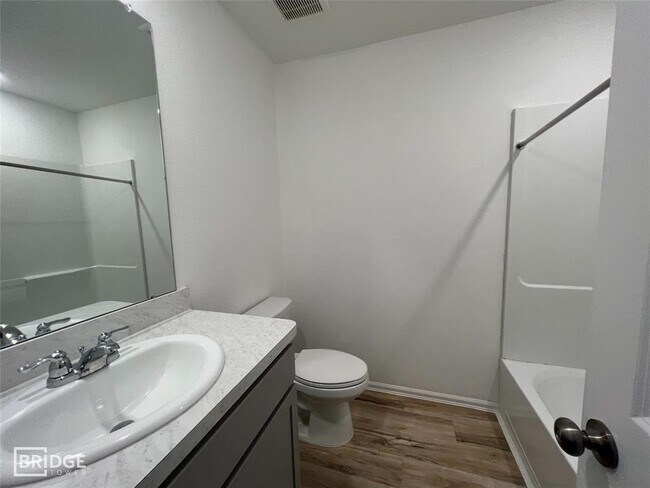 Building Photo - 3315 Aster Mdw Wy