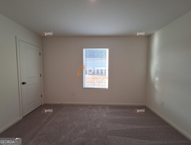 Building Photo - 516 Liberty Hall Dr