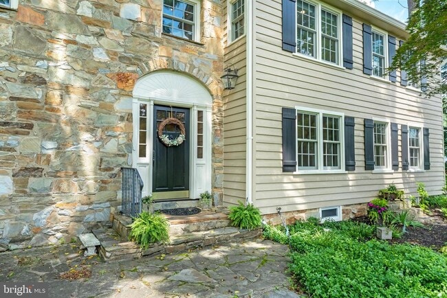 Building Photo - 5200 Prestwick Dr