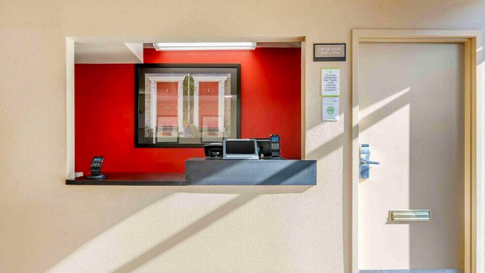 Building Photo - 200 Meijer Dr