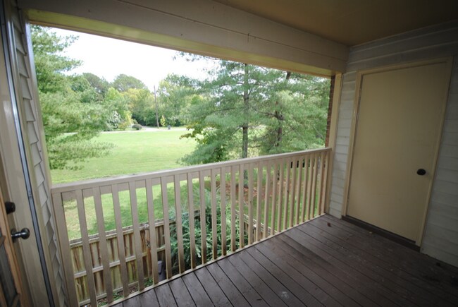 Building Photo - 250 Westfield Dr