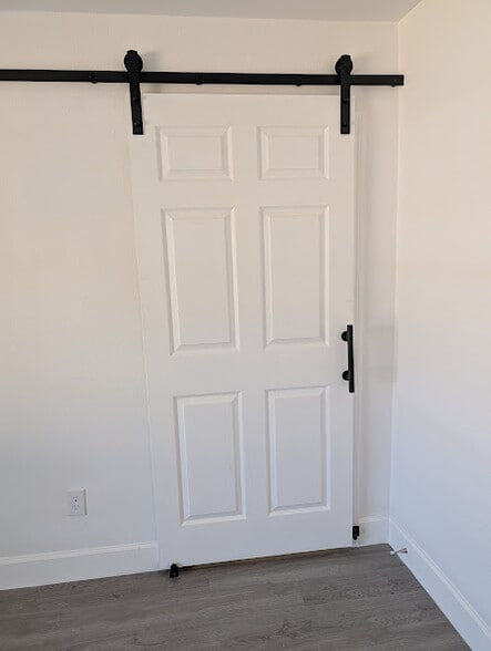 Building Photo - 6201 N 38th St