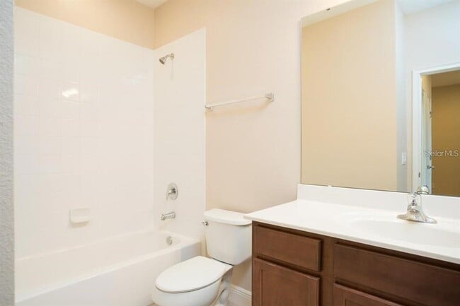 Building Photo - 8543 Pinter St