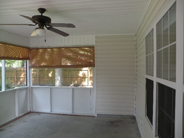 Building Photo - 105 Sand Run Rd