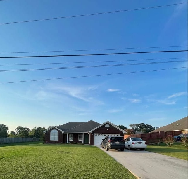 Primary Photo - 127 Tine Ln
