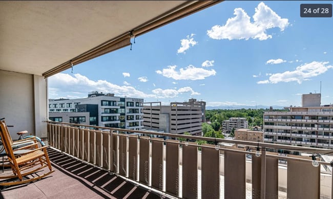 Building Photo - 1111 Ash St.