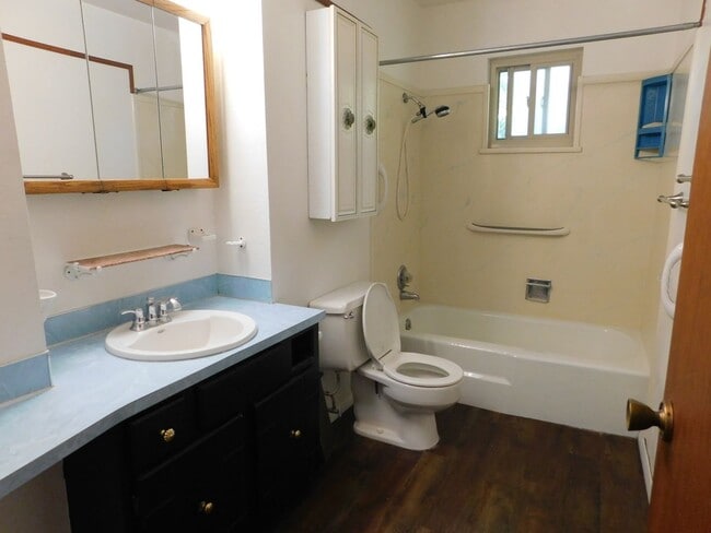 Building Photo - Home in Paradise Hills Sub-Division