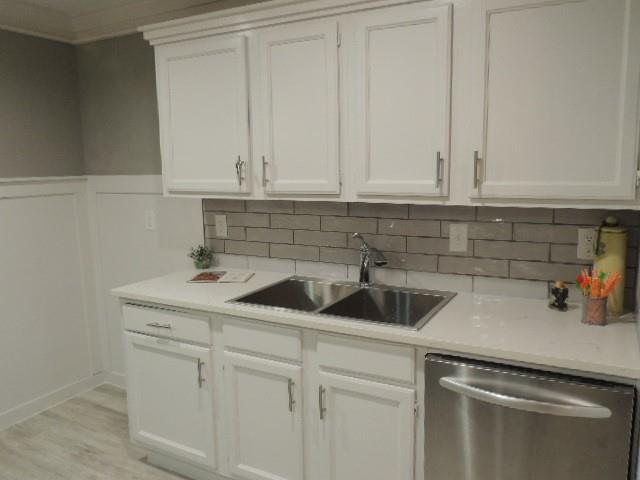 Building Photo - 5224 Knox Dr