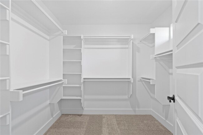 Building Photo - 4206 SW Adams Rd