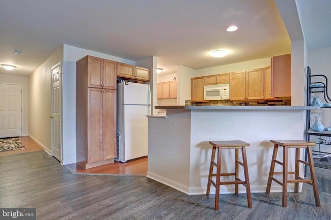 Building Photo - 117 Bungalow Rd