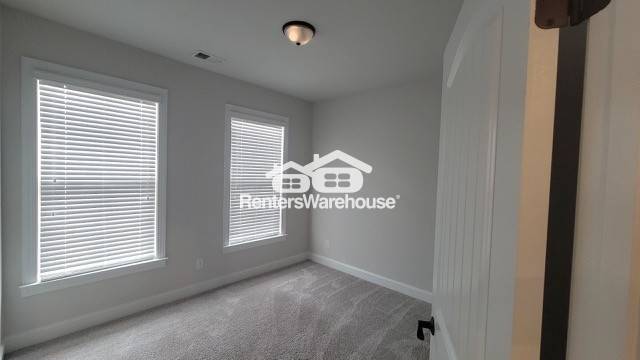 Building Photo - 601 Alexander Hills