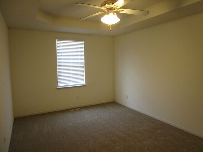 Building Photo - 1704-1706-1706 Juniper Dr