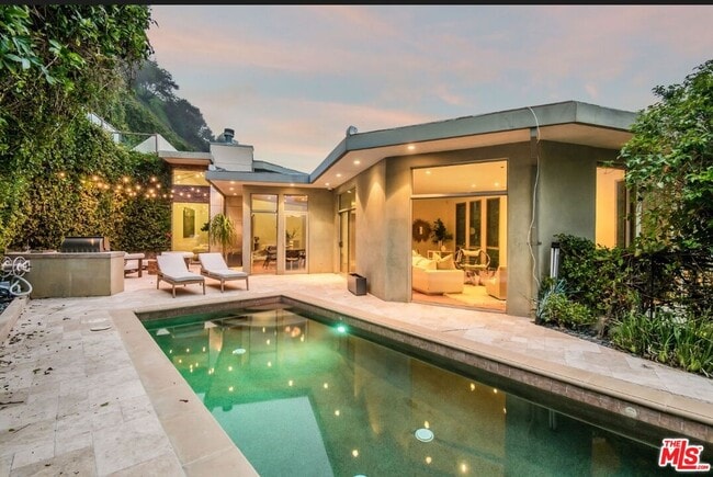 Primary Photo - 3685 Mandeville Canyon Rd