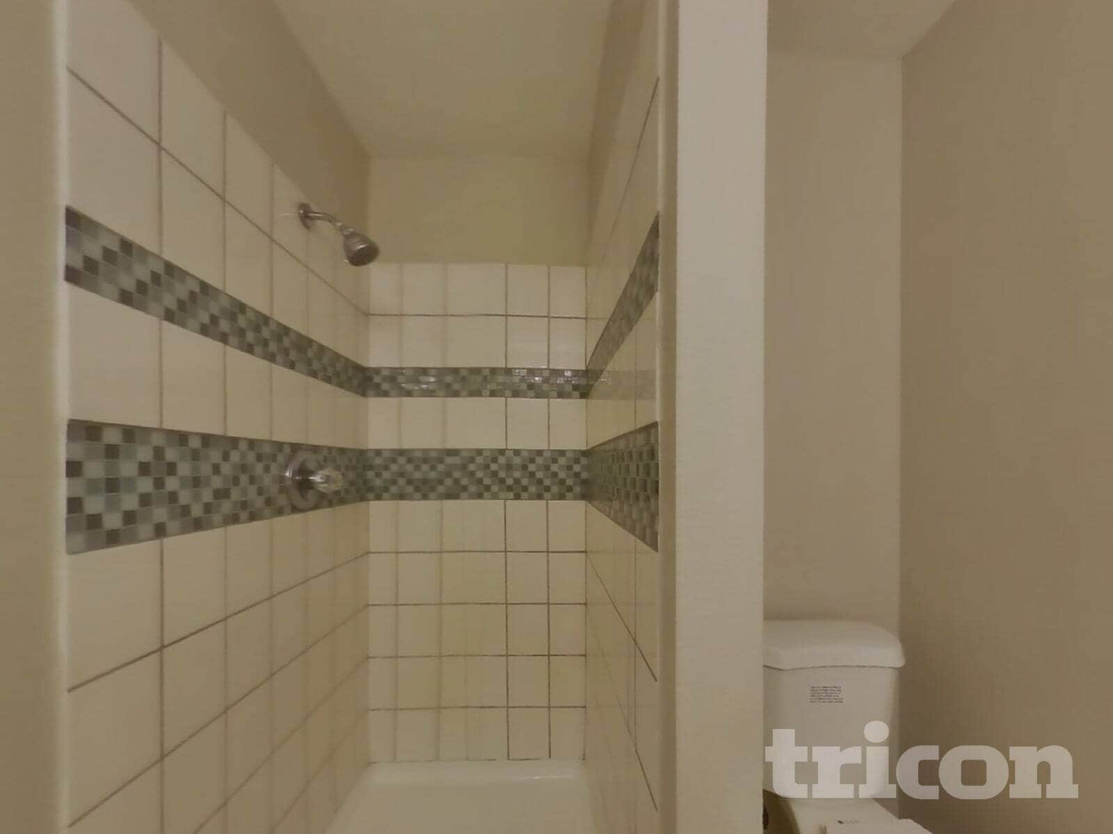 Building Photo - 14948 Cliffrose Ct