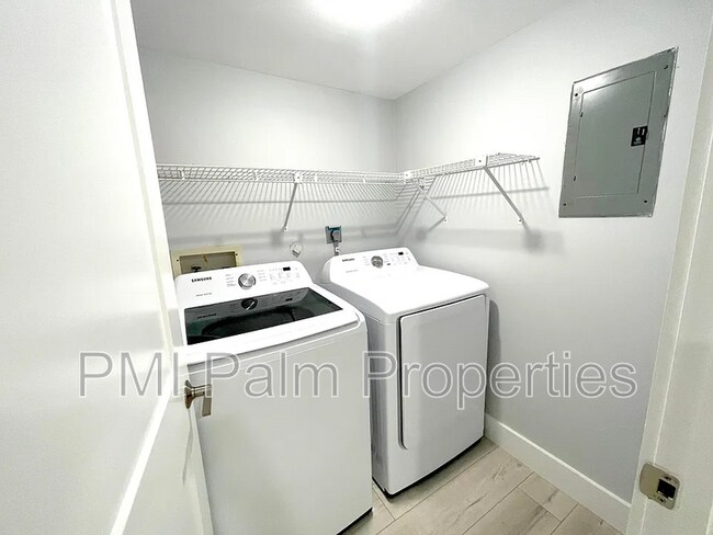 Building Photo - 13403 Touchstone Pl