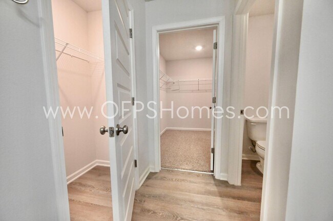 Building Photo - 4664 Honor Guard Wy