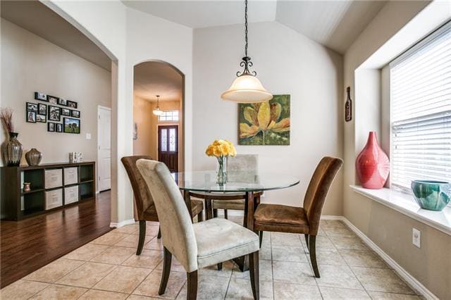 Building Photo - 713 Setting Sun Tr