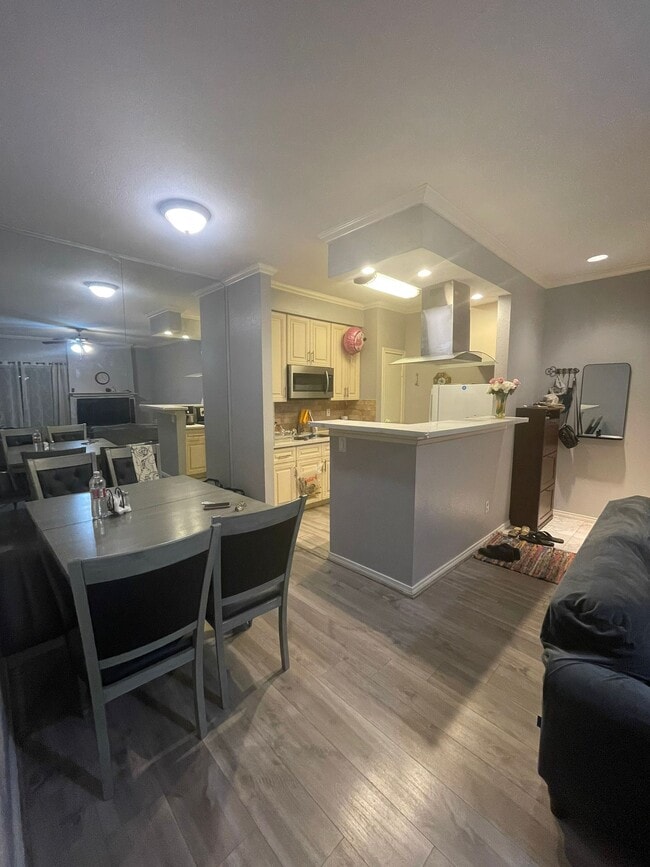 Building Photo - 7950 N Stadium Dr