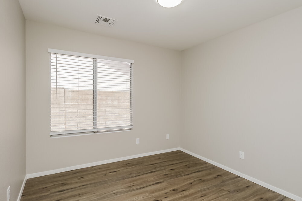 Building Photo - 6351 E Regina St