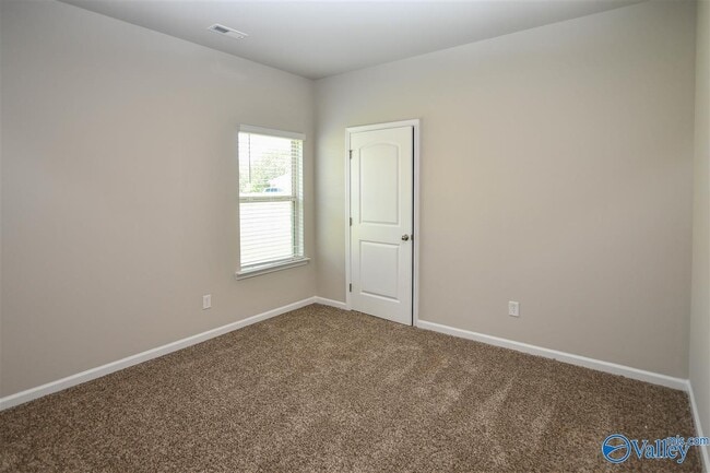 Building Photo - 307 Ivyleaf Dr