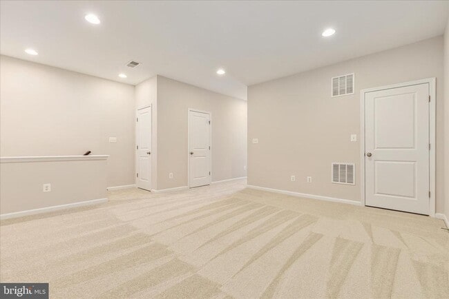 Building Photo - 42211 Yancey Terrace