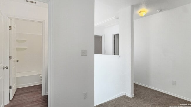 Building Photo - 2814 High Castle