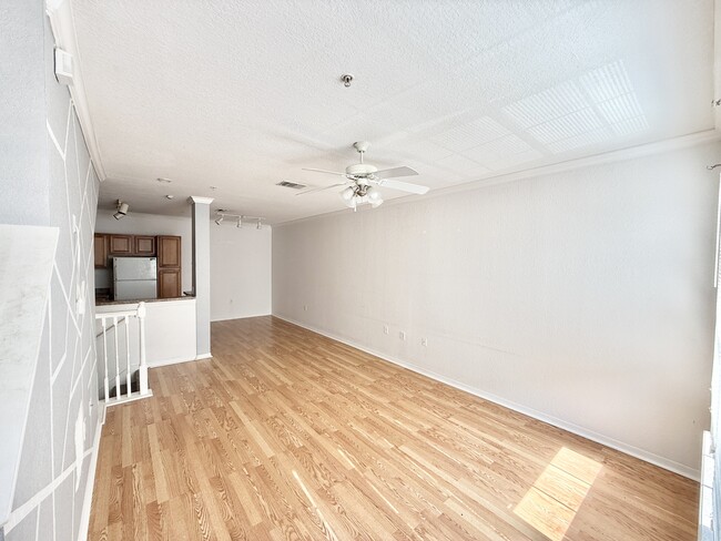 Building Photo - 6131 Metrowest Blvd