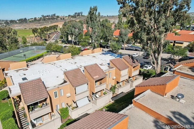 Building Photo - 7787 Margerum Ave