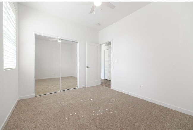 Building Photo - 1/2 Off First Month's Rent - New Construct...