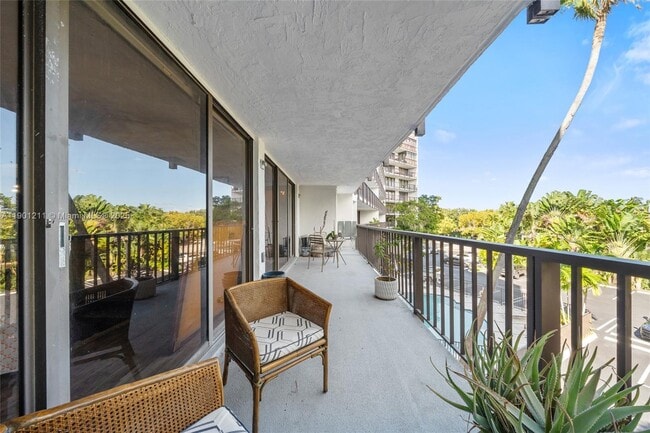 Building Photo - 5701 Biscayne Blvd