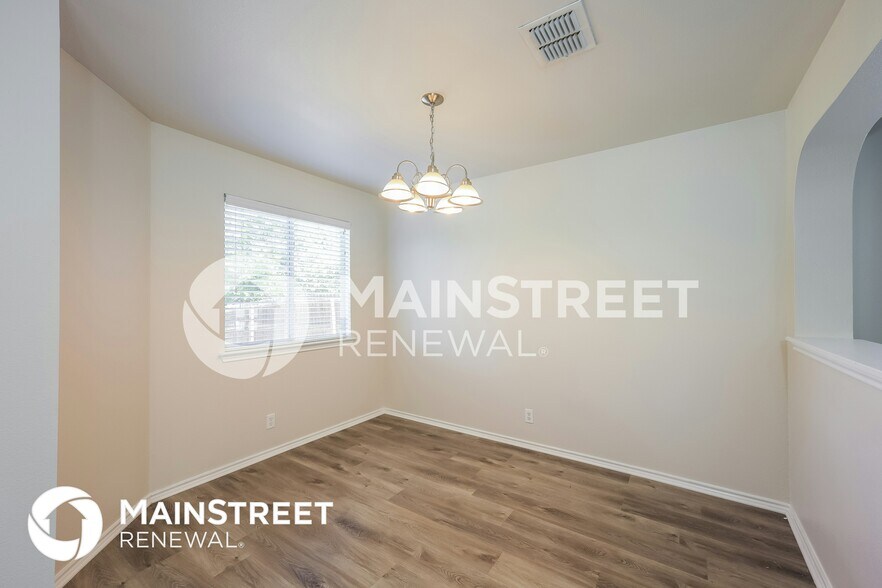 Building Photo - 9719 Marbach Bend