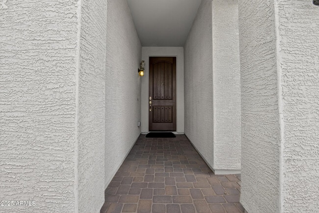 Building Photo - 17763 W Granite View Dr