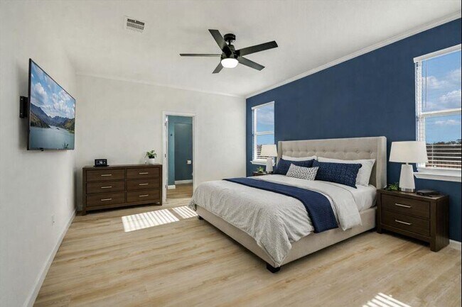 Building Photo - 507 Bluffview Dr.