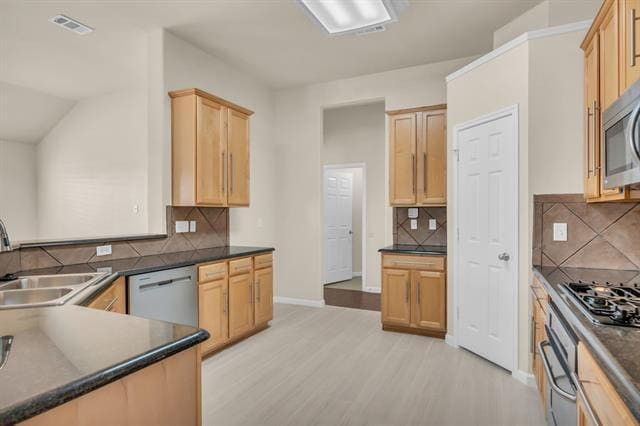 Building Photo - 9941 Voss Ave