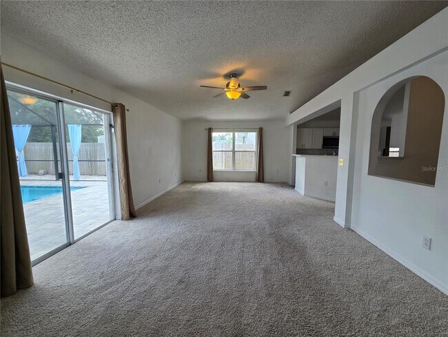 Building Photo - 6306 Gondola Dr