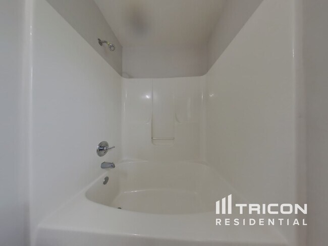 Building Photo - 110 Millwheel Dr