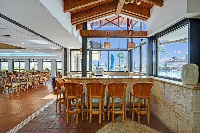 Building Photo - 107 Half Moon Cir