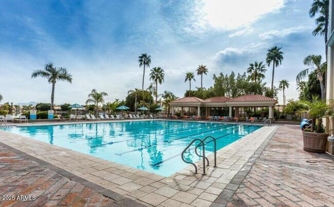 Building Photo - 1523 E Treasure Cove Dr