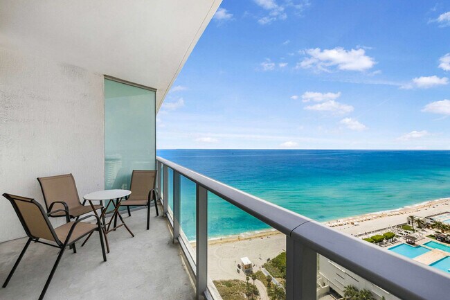 Building Photo - 4111 S Ocean Dr